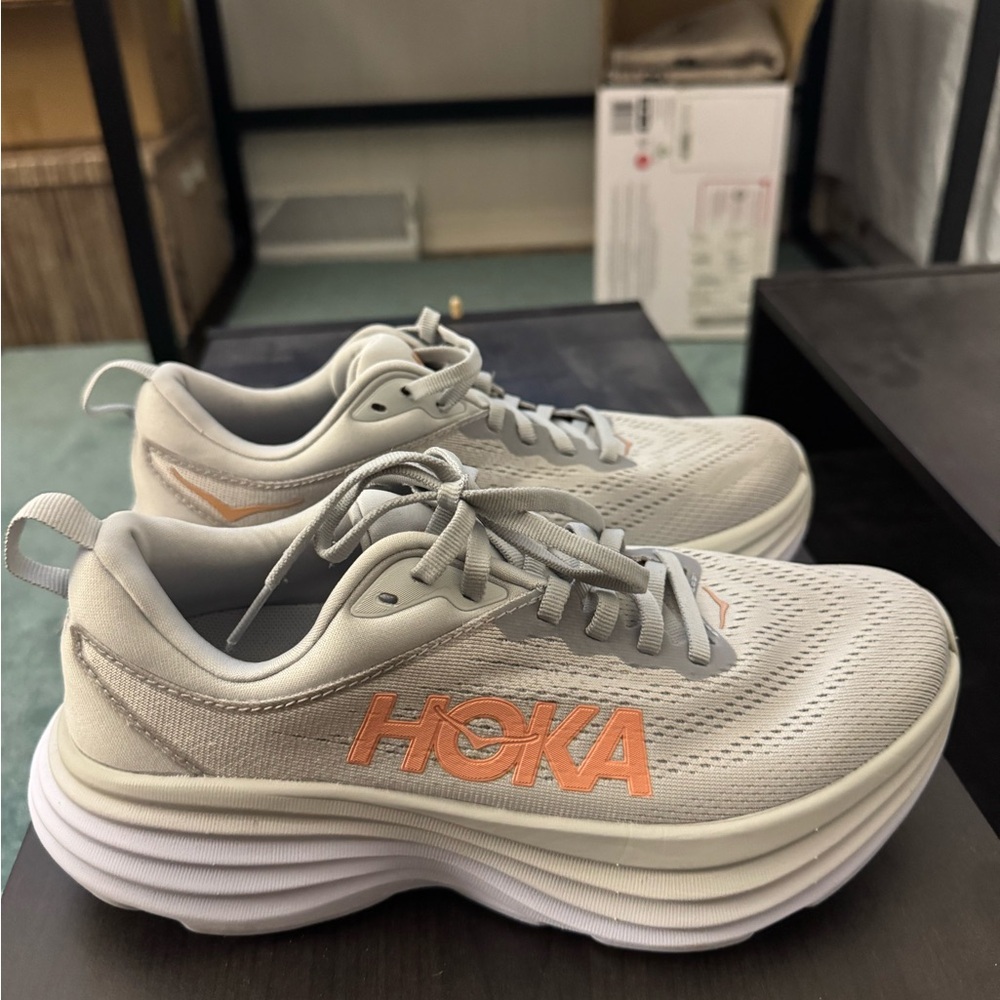 Hoka Bondi 8